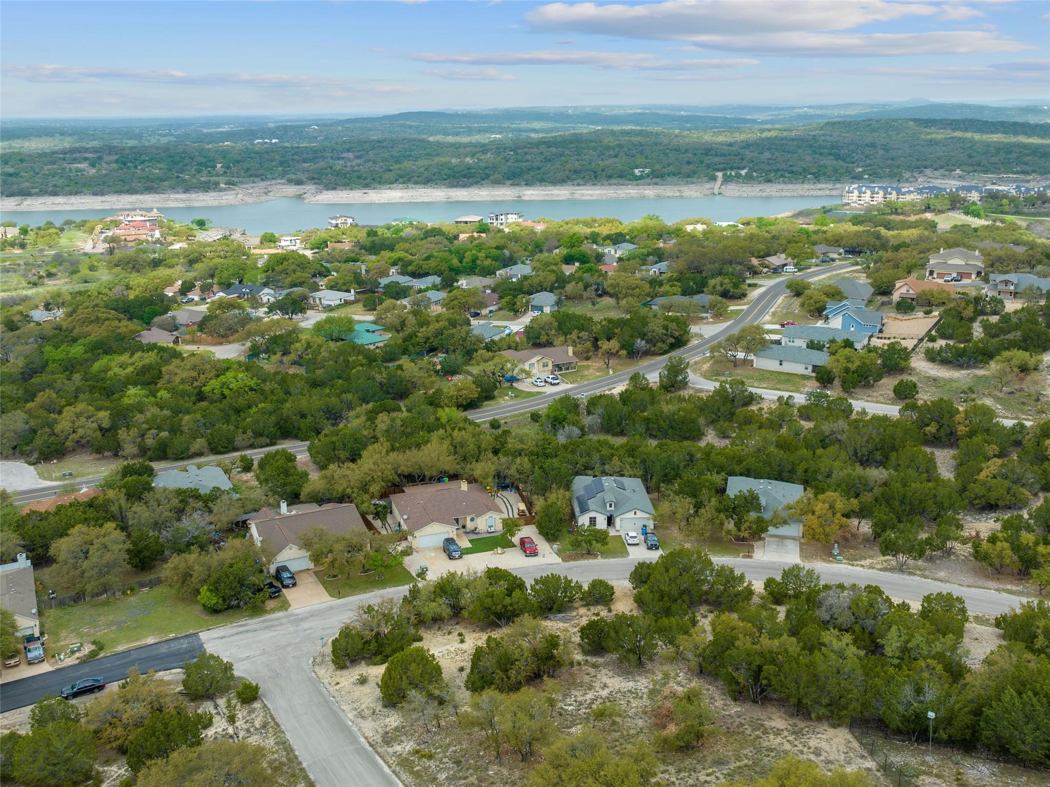 21512 Perry Cove — photo 4