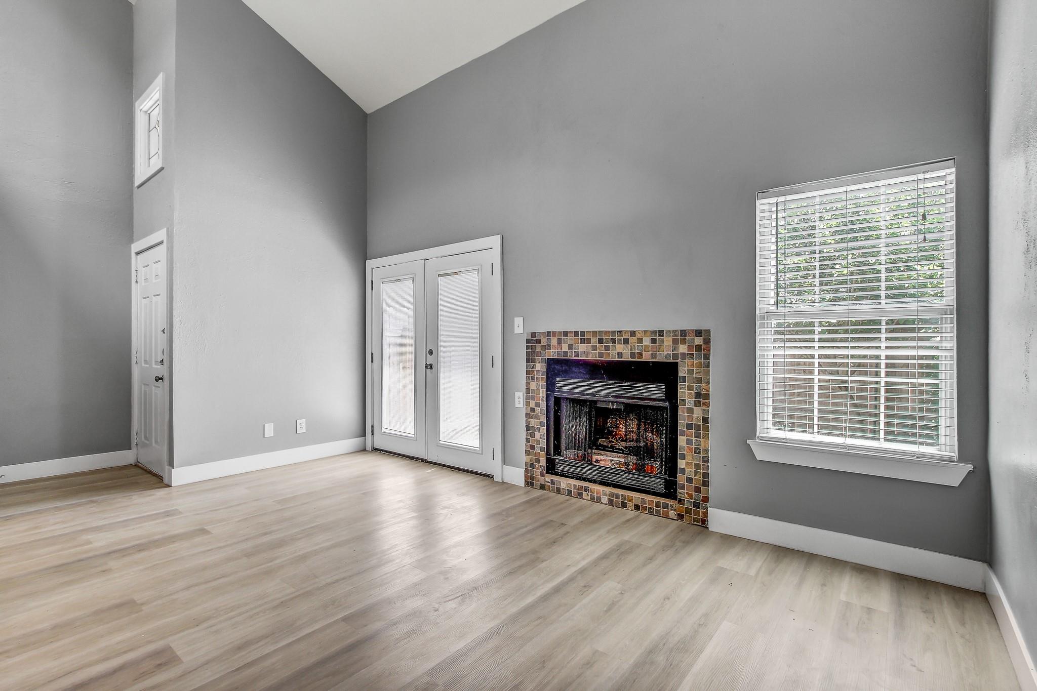 1010 Rundberg LN #24 — photo 5