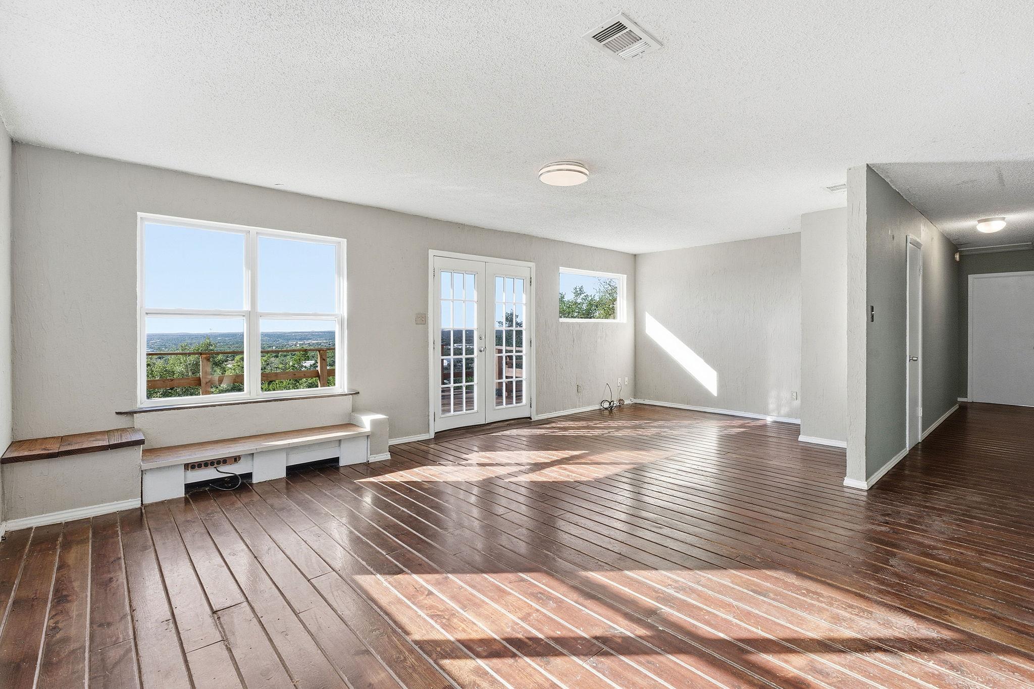 220 Harmon Hills RD — photo 3
