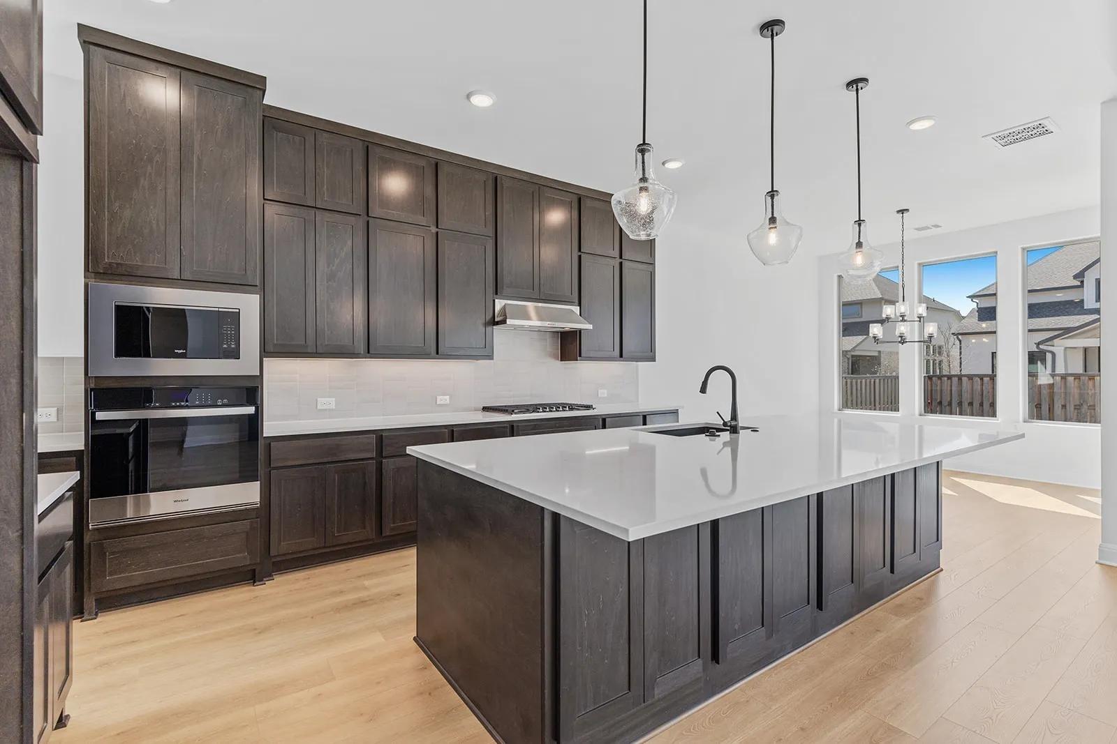 308 Buckaroo DR — photo 3