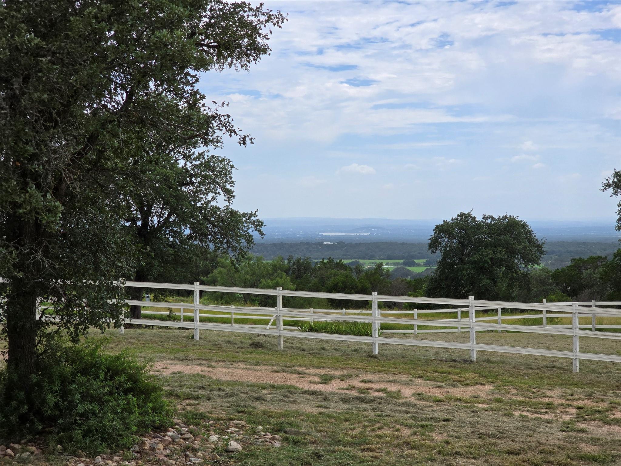 1251 Stone Mountain DR — photo 3