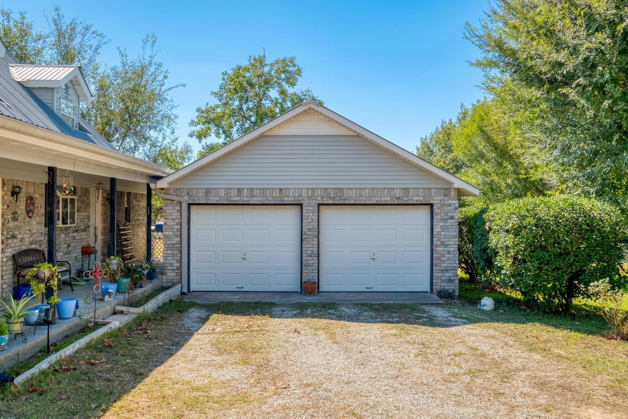 153 Pleasant Grove RD — photo 4