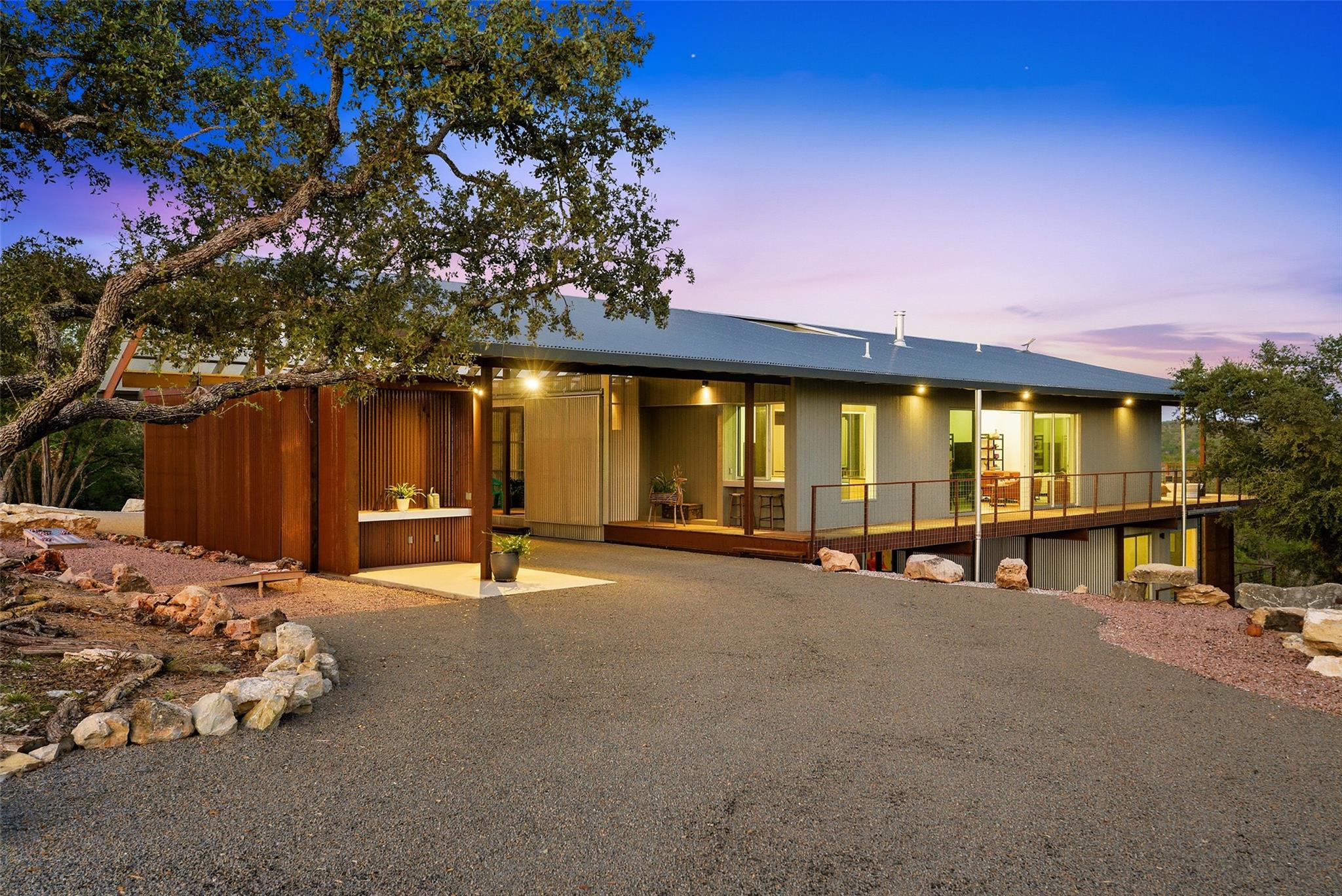 2037 Wolf Creek Ranch RD — photo 5