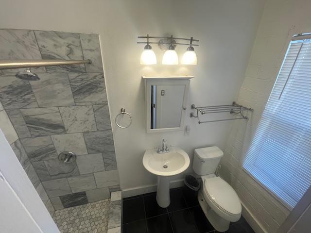 1105 6th ST #B — photo 4