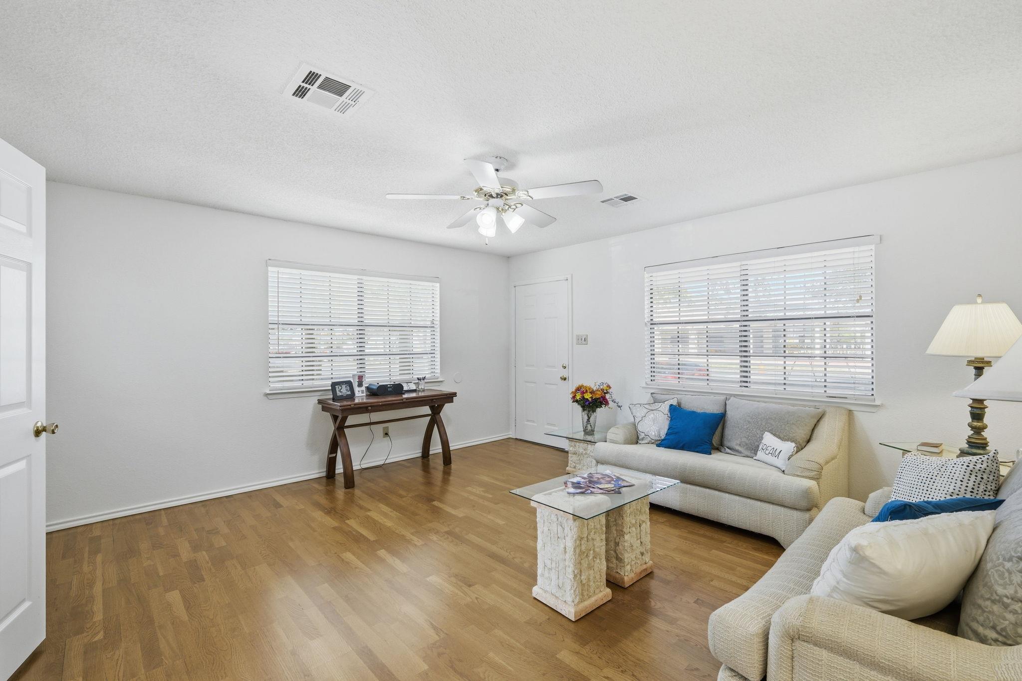 403 Anderson Ave — photo 5