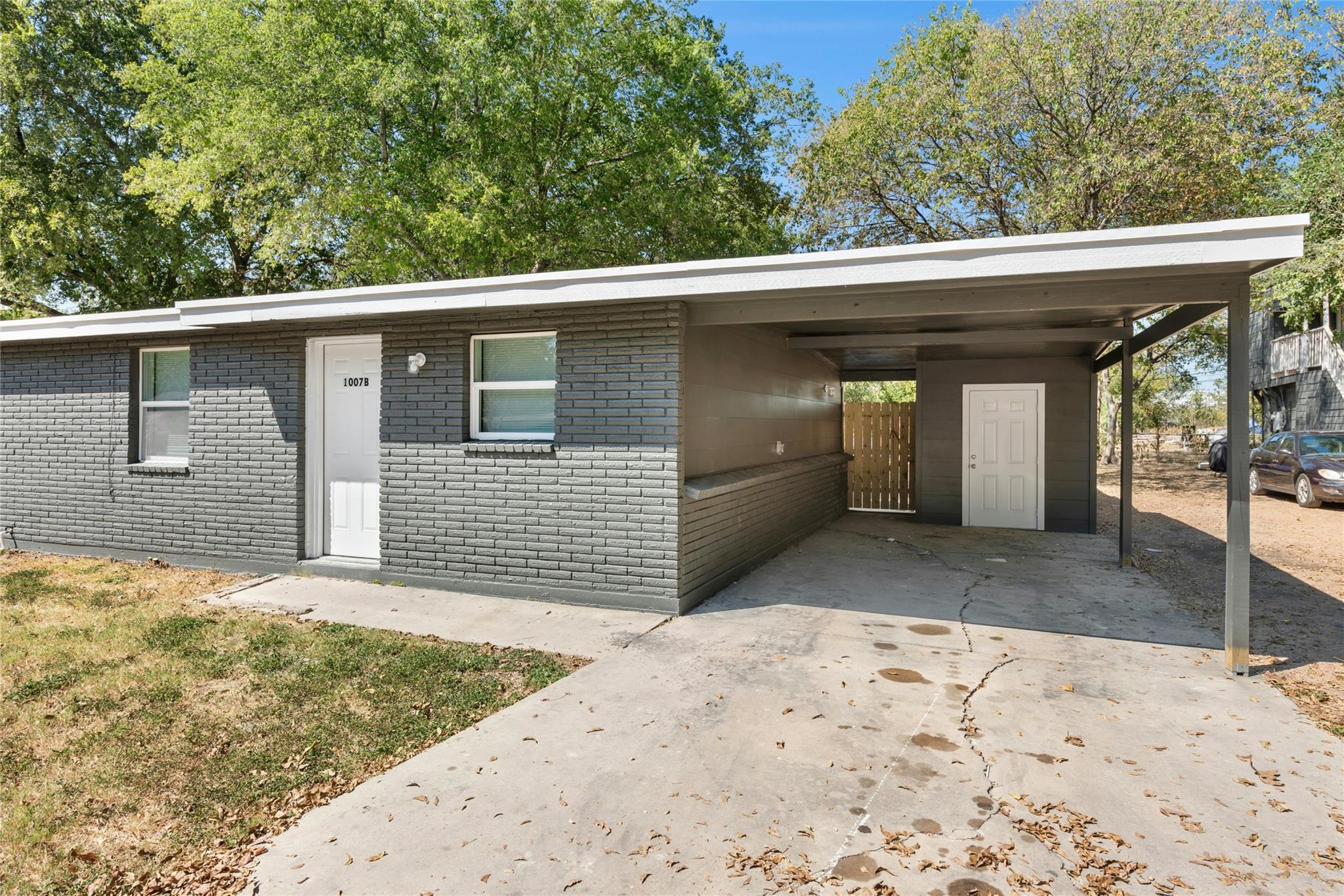 1007 Hackberry ST #A/B/C/D — photo 3