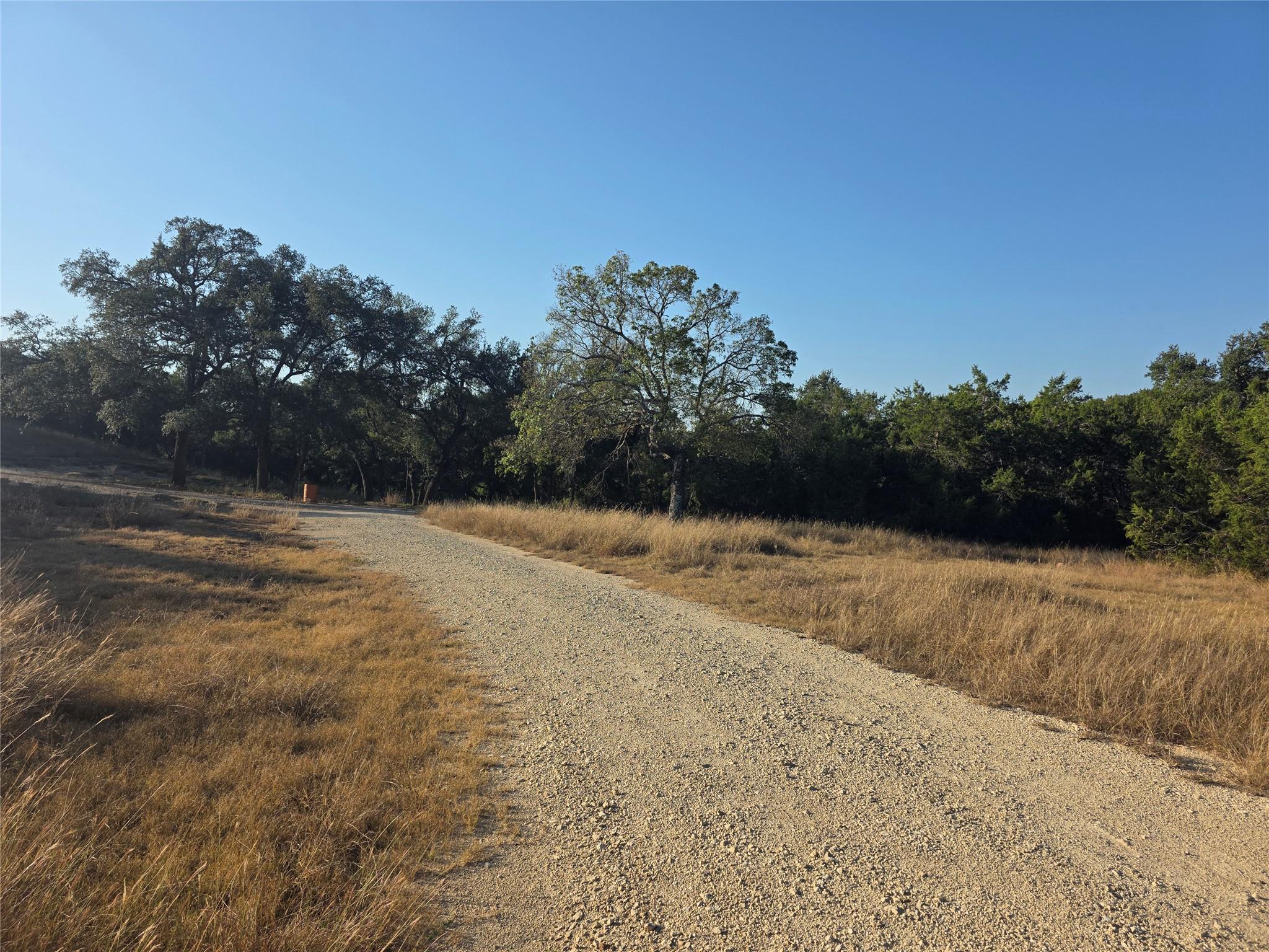 201 Sycamore Valley RD — photo 4