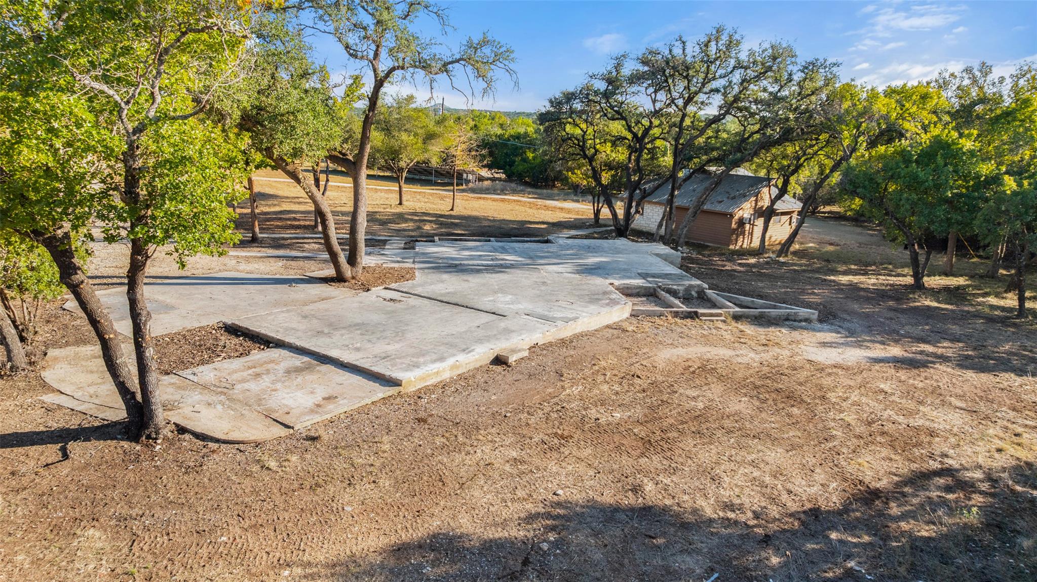 205 Mesquite TRL — photo 4