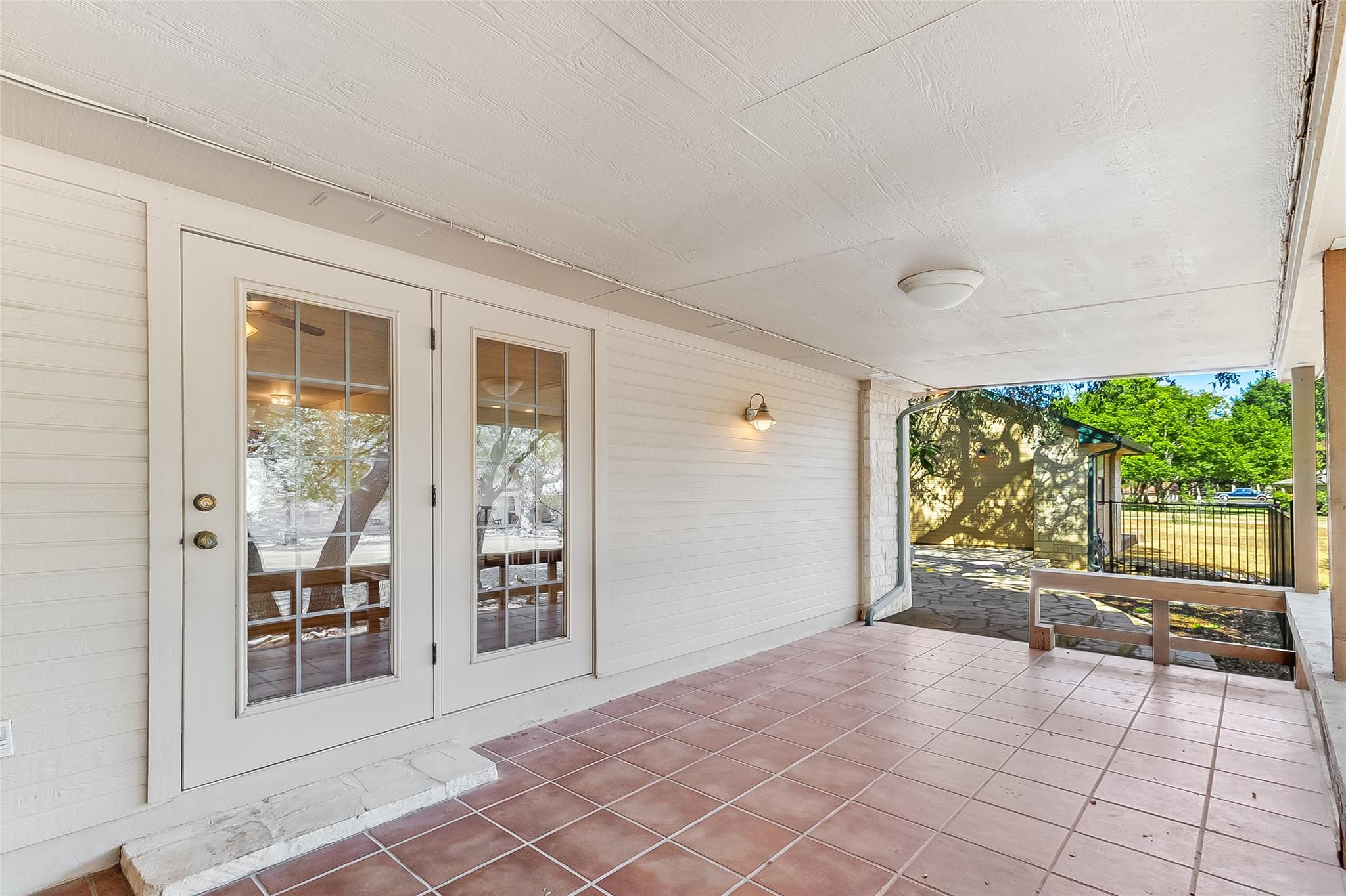 309 Delaware Springs BLVD — photo 4