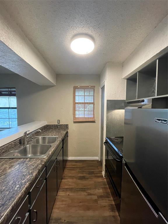 516 South Park DR #201 — photo 3