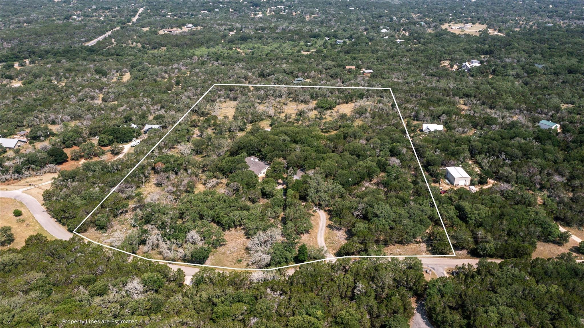 601 Deertrail DR — photo 3