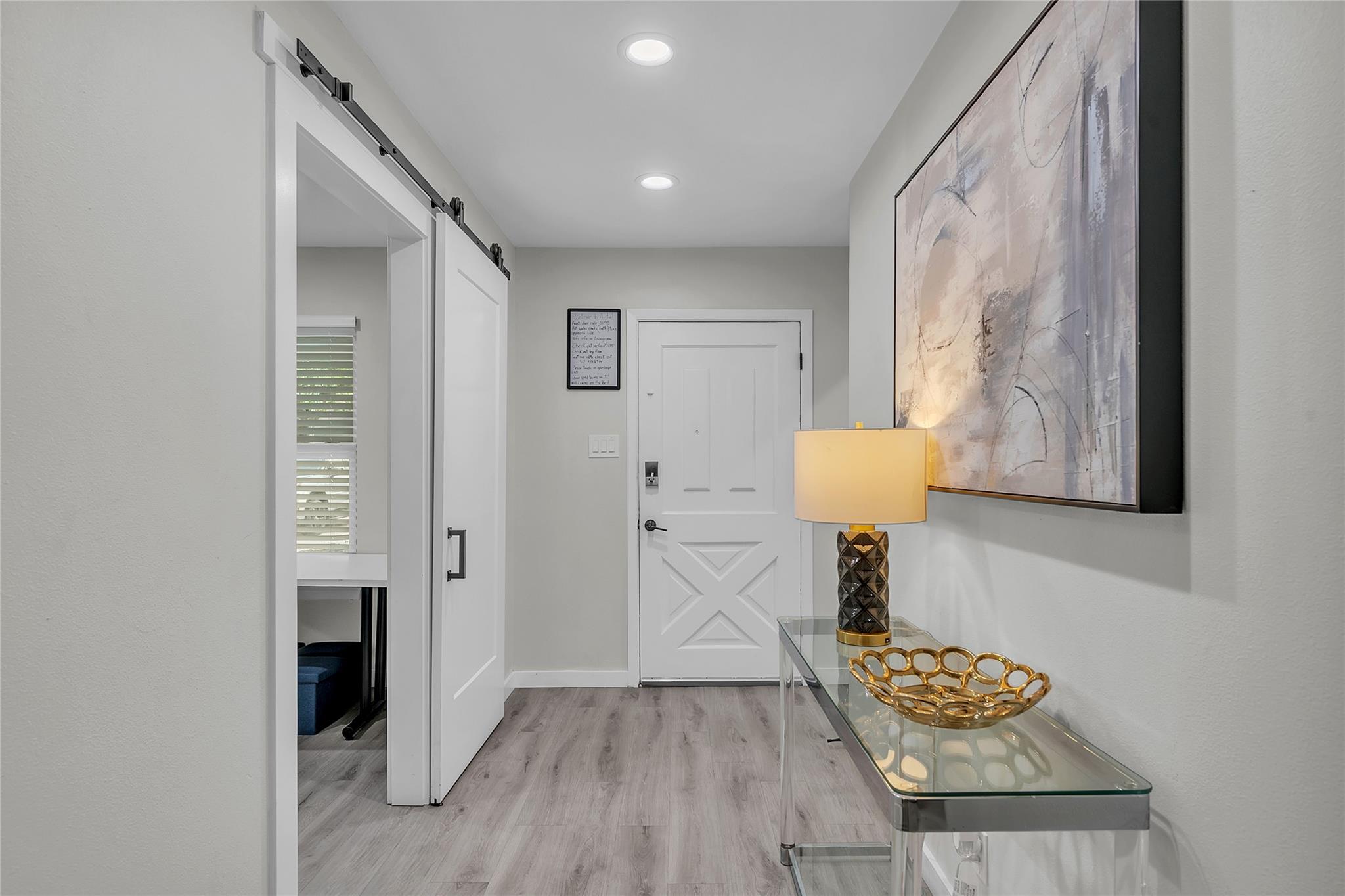 3400 Laguna DR — photo 3