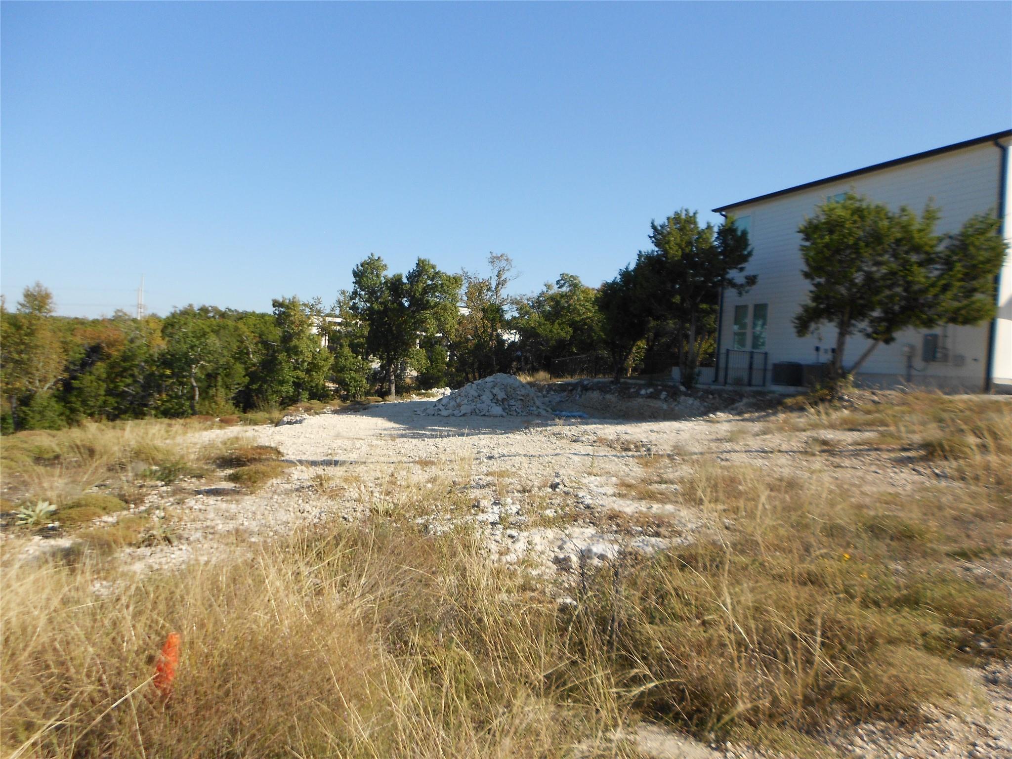 8305 Tombstone CV — photo 3