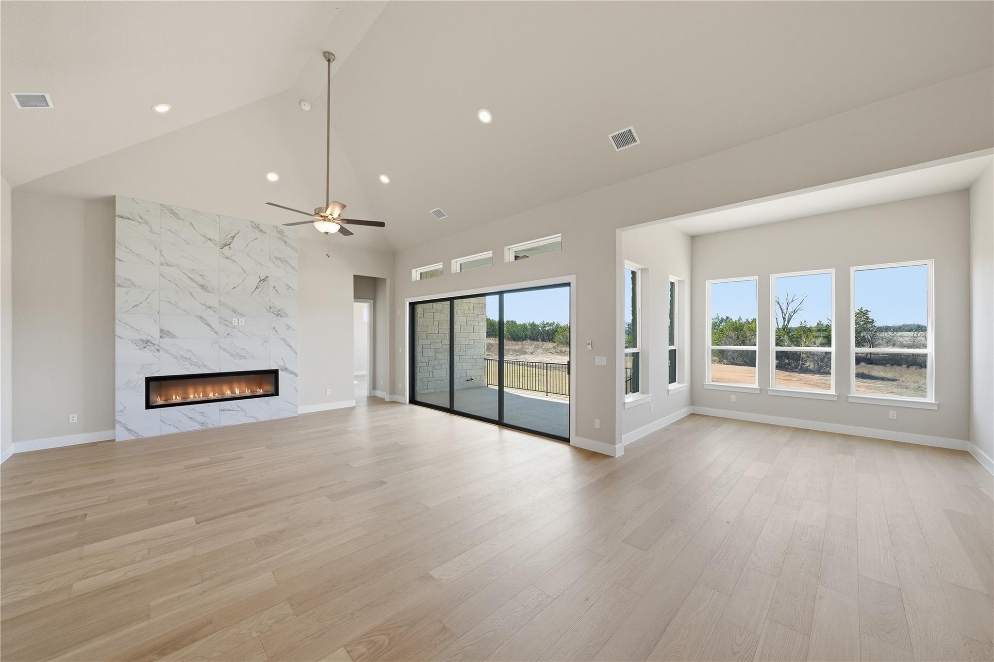 1209 Doelling DR — photo 5