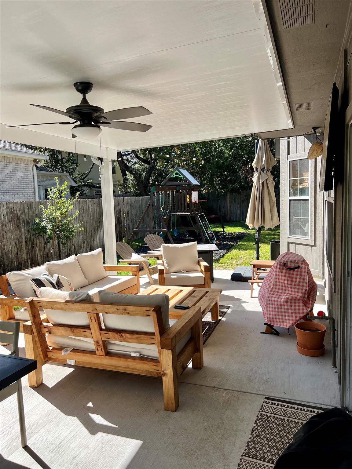 1000 Blue Bird CT — photo 4