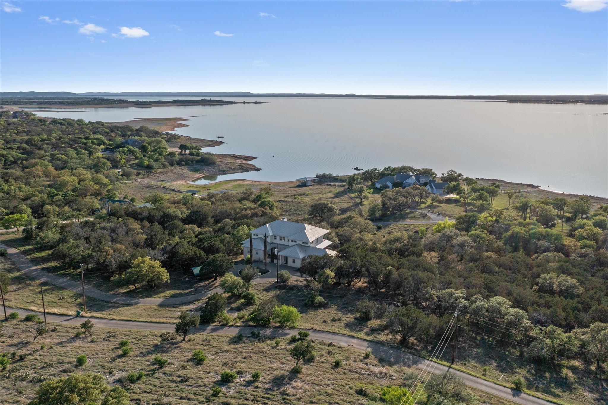 4401 Sunset Cliff RD — photo 3