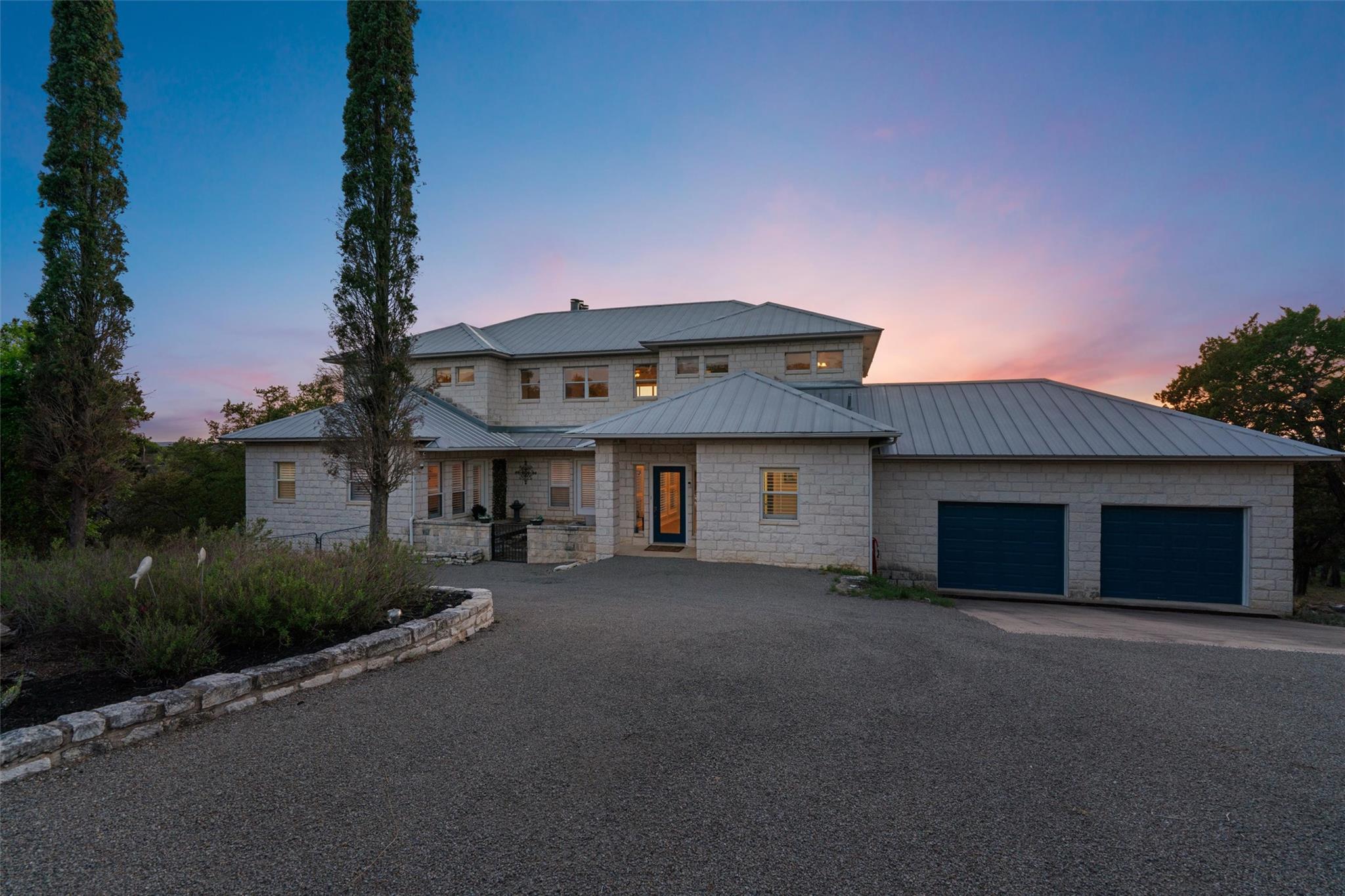 4401 Sunset Cliff RD — photo 4
