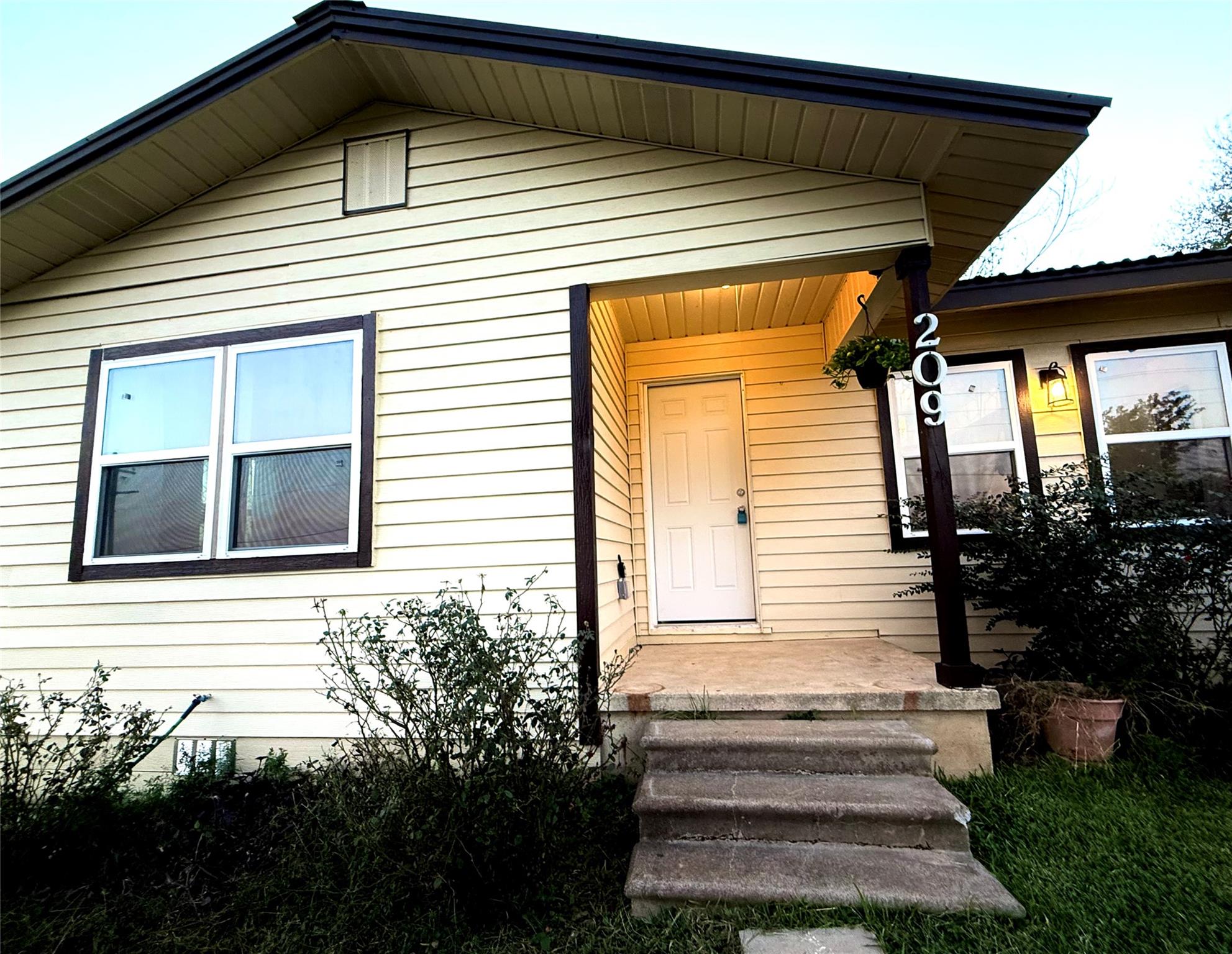209 County Road 310 — photo 4