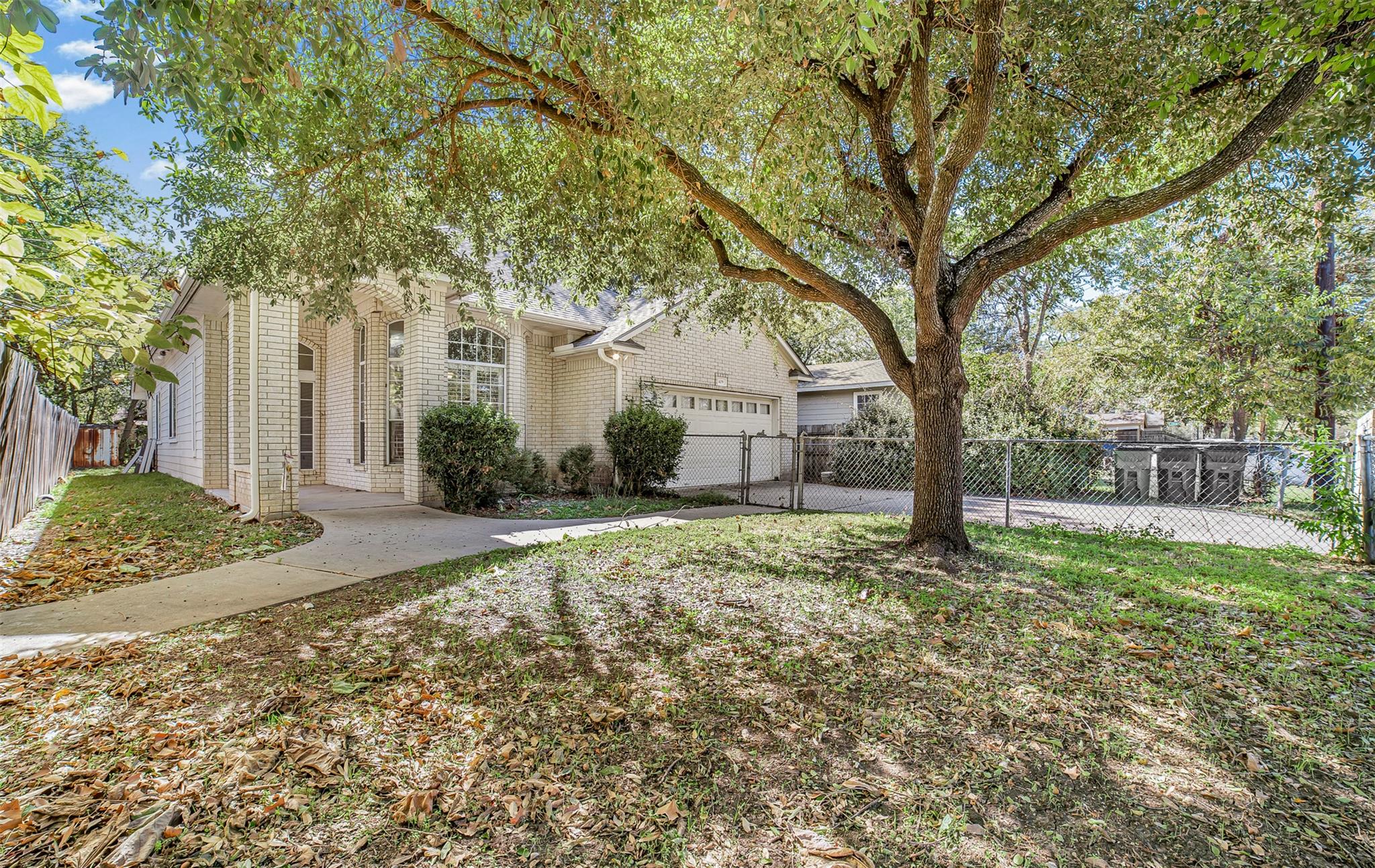 409 Austin Ave — photo 5