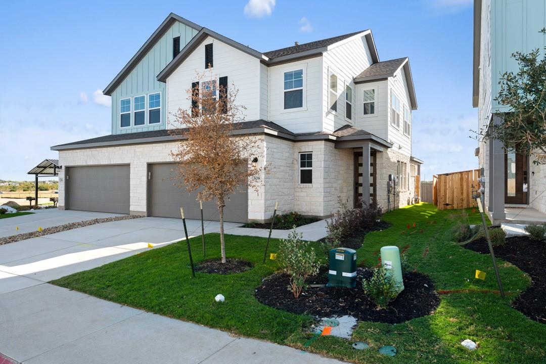 308 Emerie WAY — photo 3