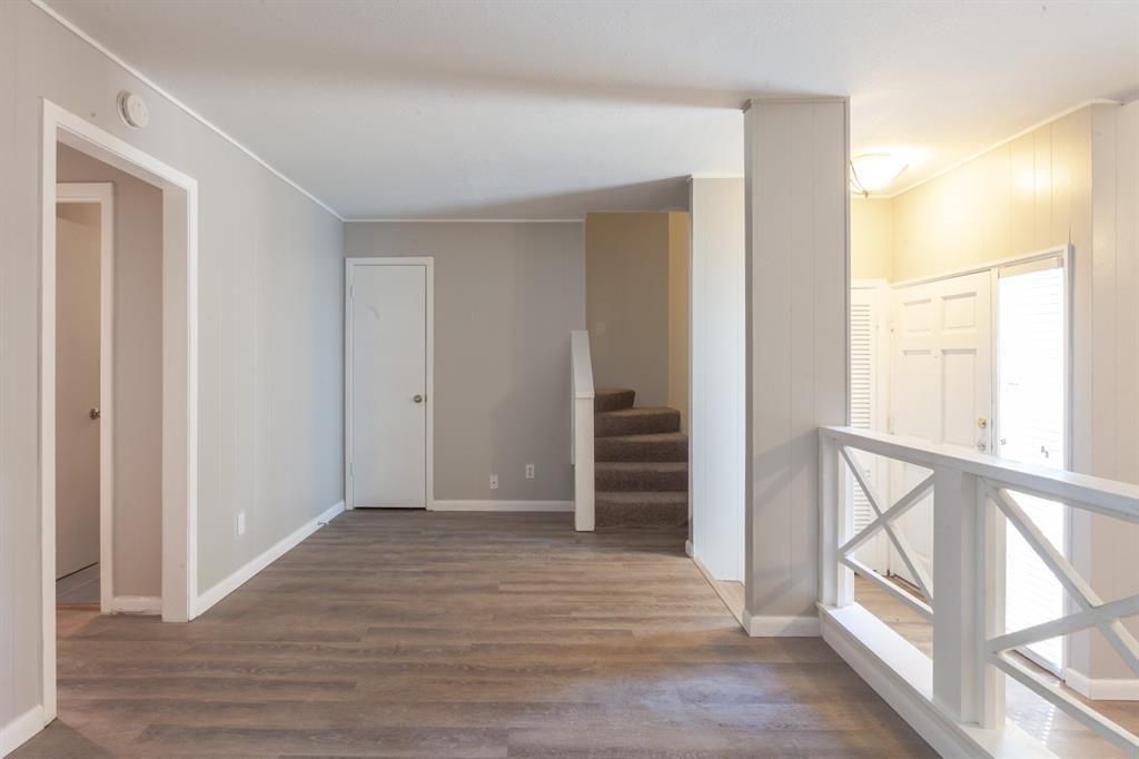 3409 Grooms ST — photo 4