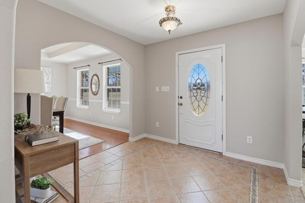 200 Apache Trail ST — photo 4