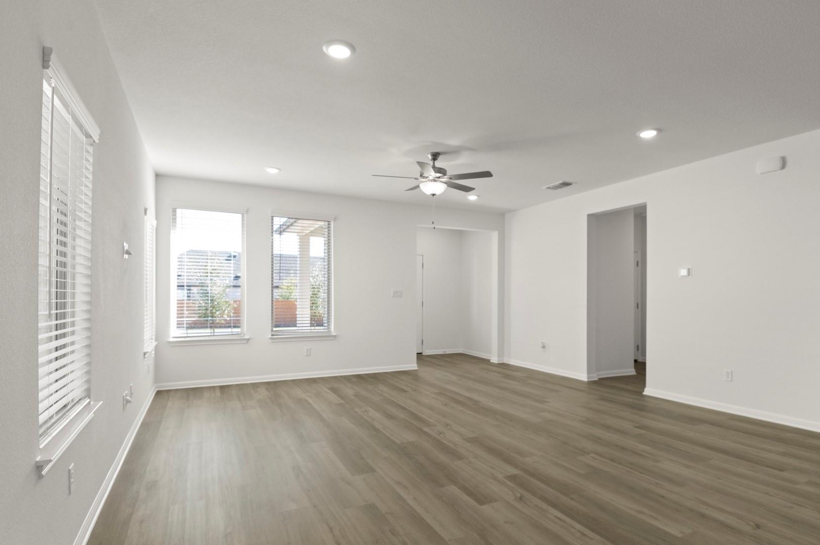 304 Bay Breeze DR — photo 4