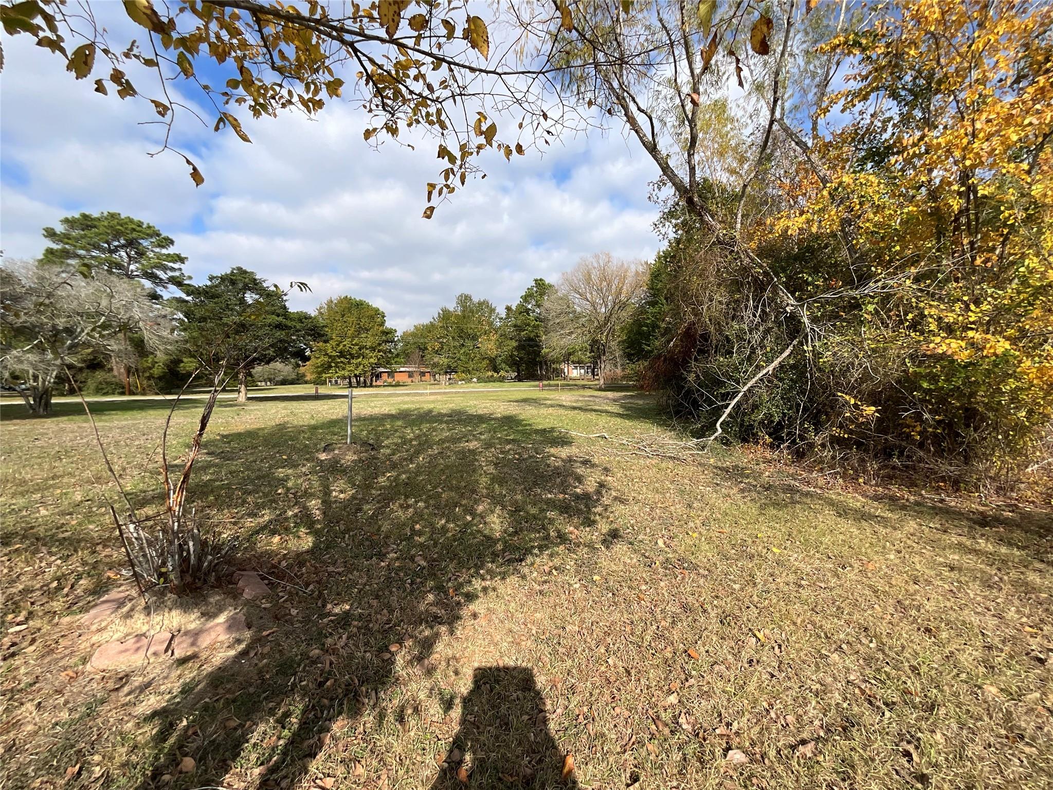118 Shore Front DR — photo 5
