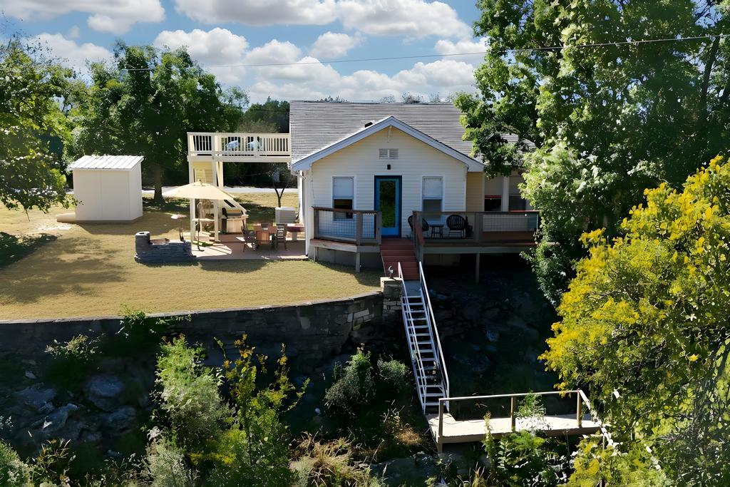 1025 Lake Shore DR — photo 5