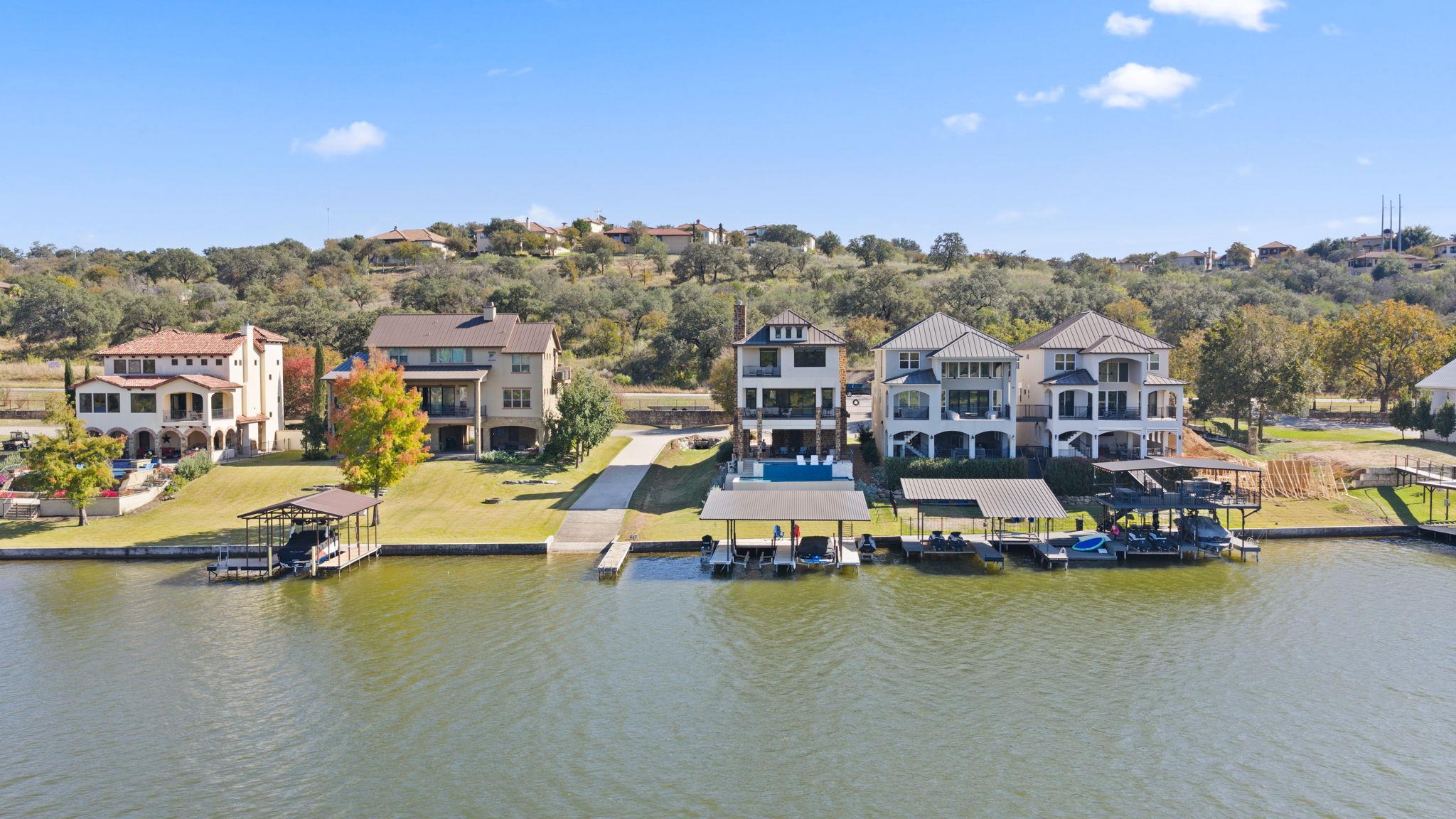 624 Waterside DR — photo 4