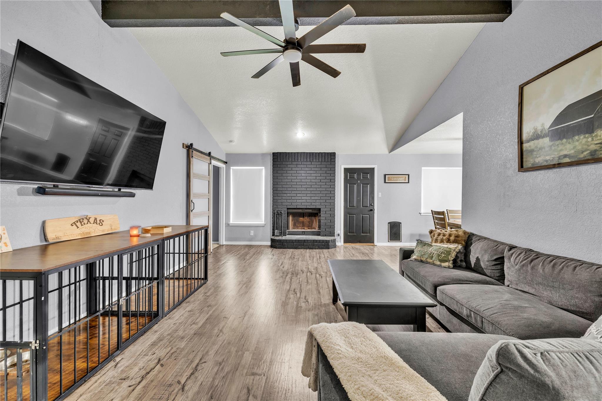 1817 Dusk DR — photo 4