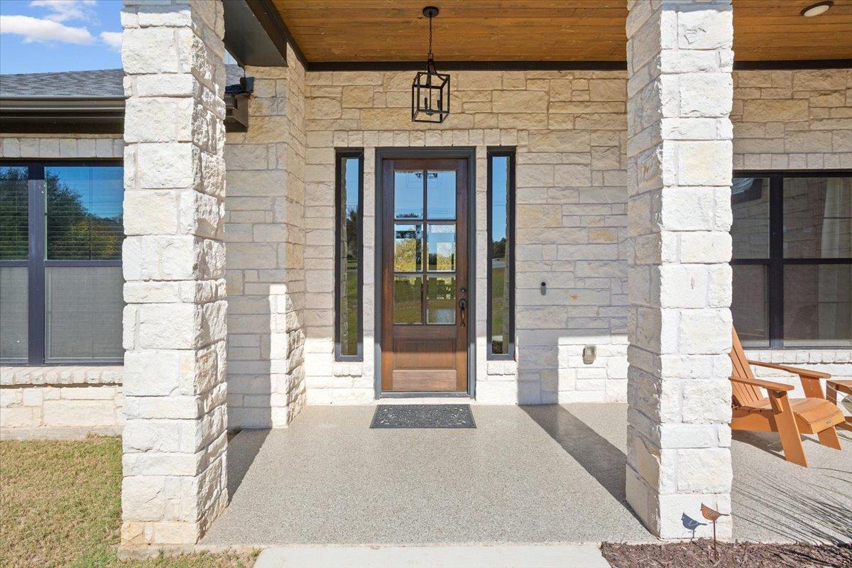 1250 Creekview DR — photo 4