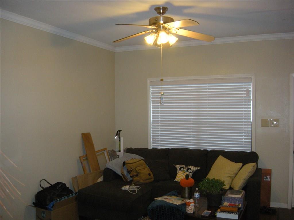 915 23rd ST #211 — photo 4