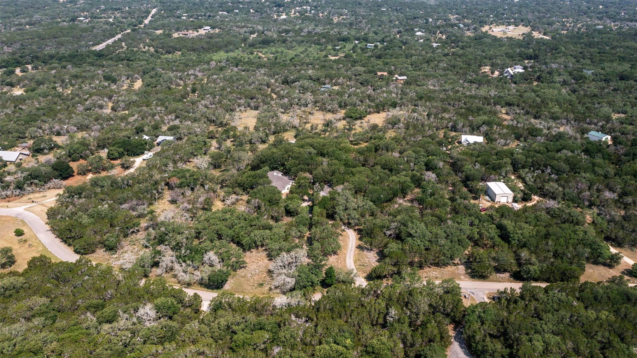 601 Deertrail DR — photo 4