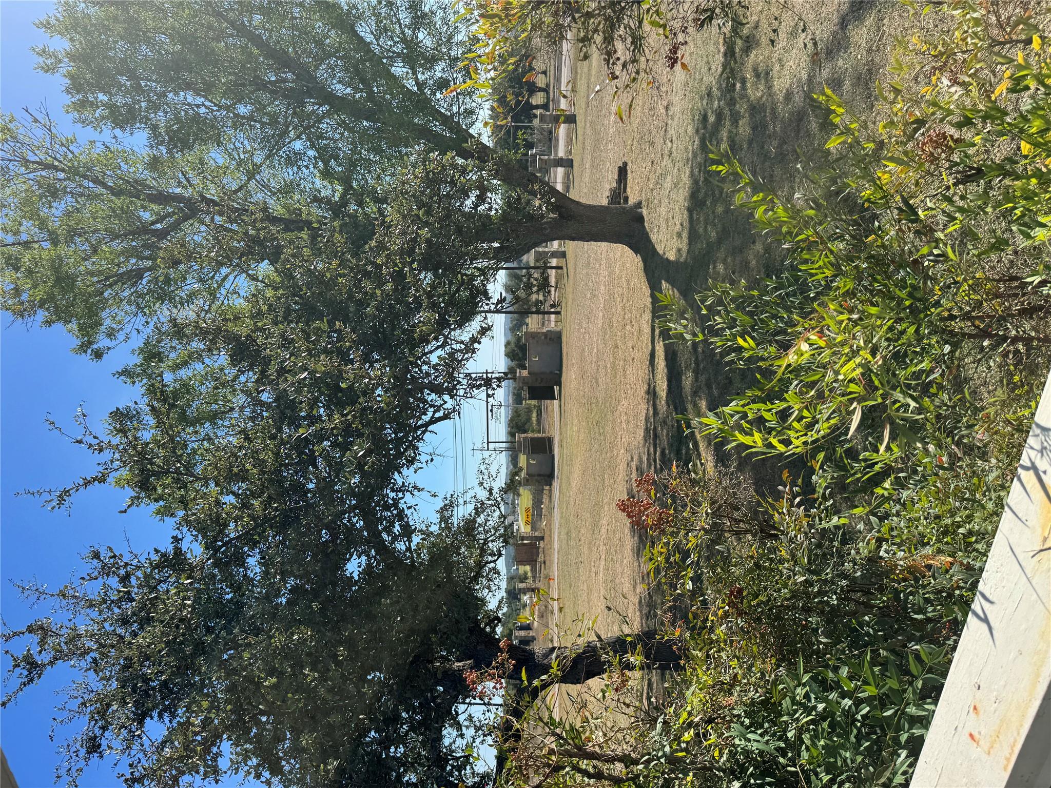 5300 Highway 290 — photo 3