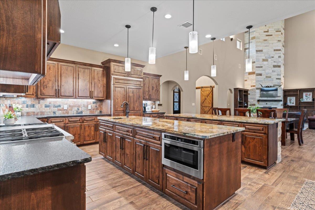 1951 Bridlewood Ranches DR — photo 5