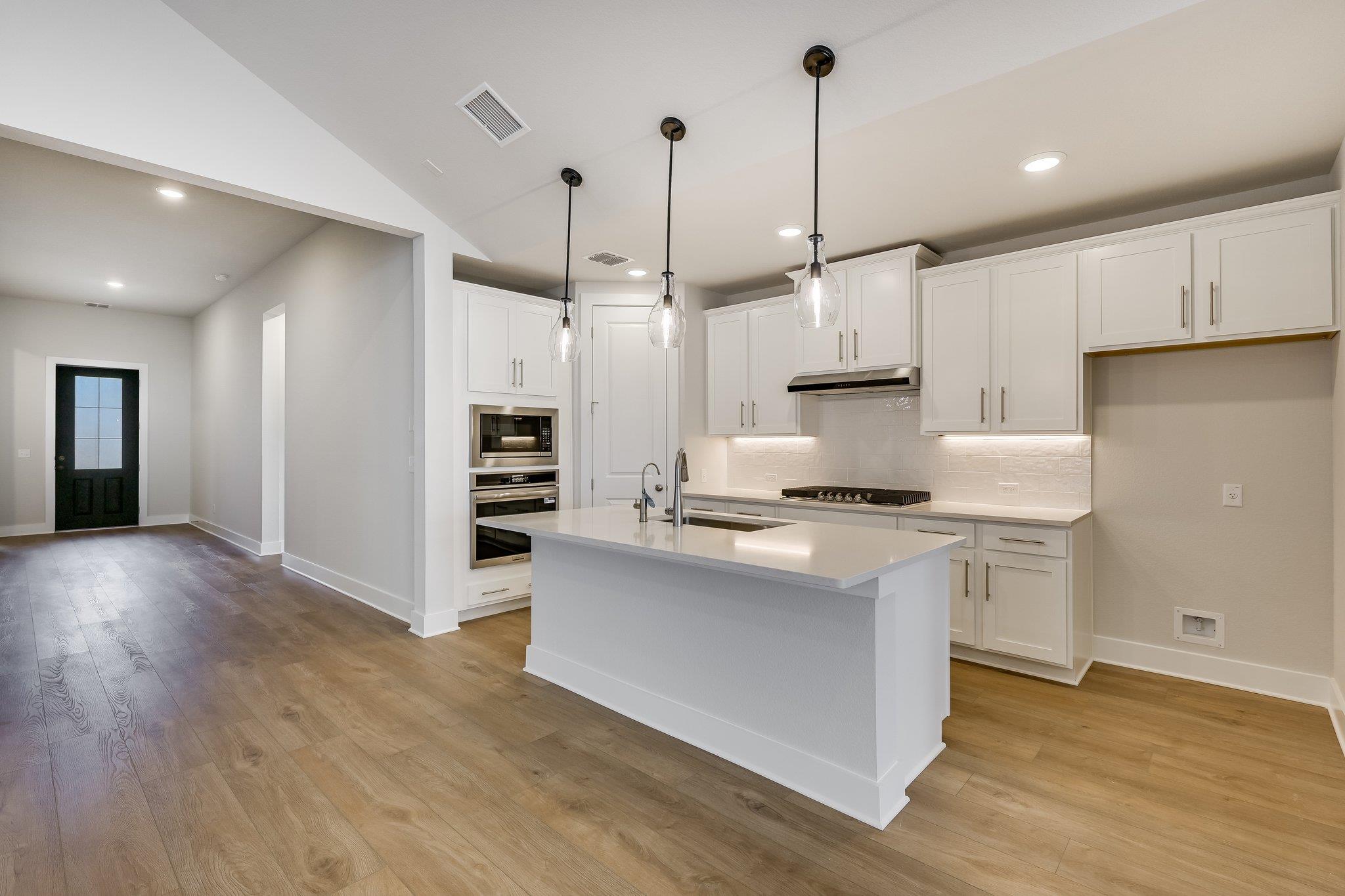 108 Country Cat LN — photo 3