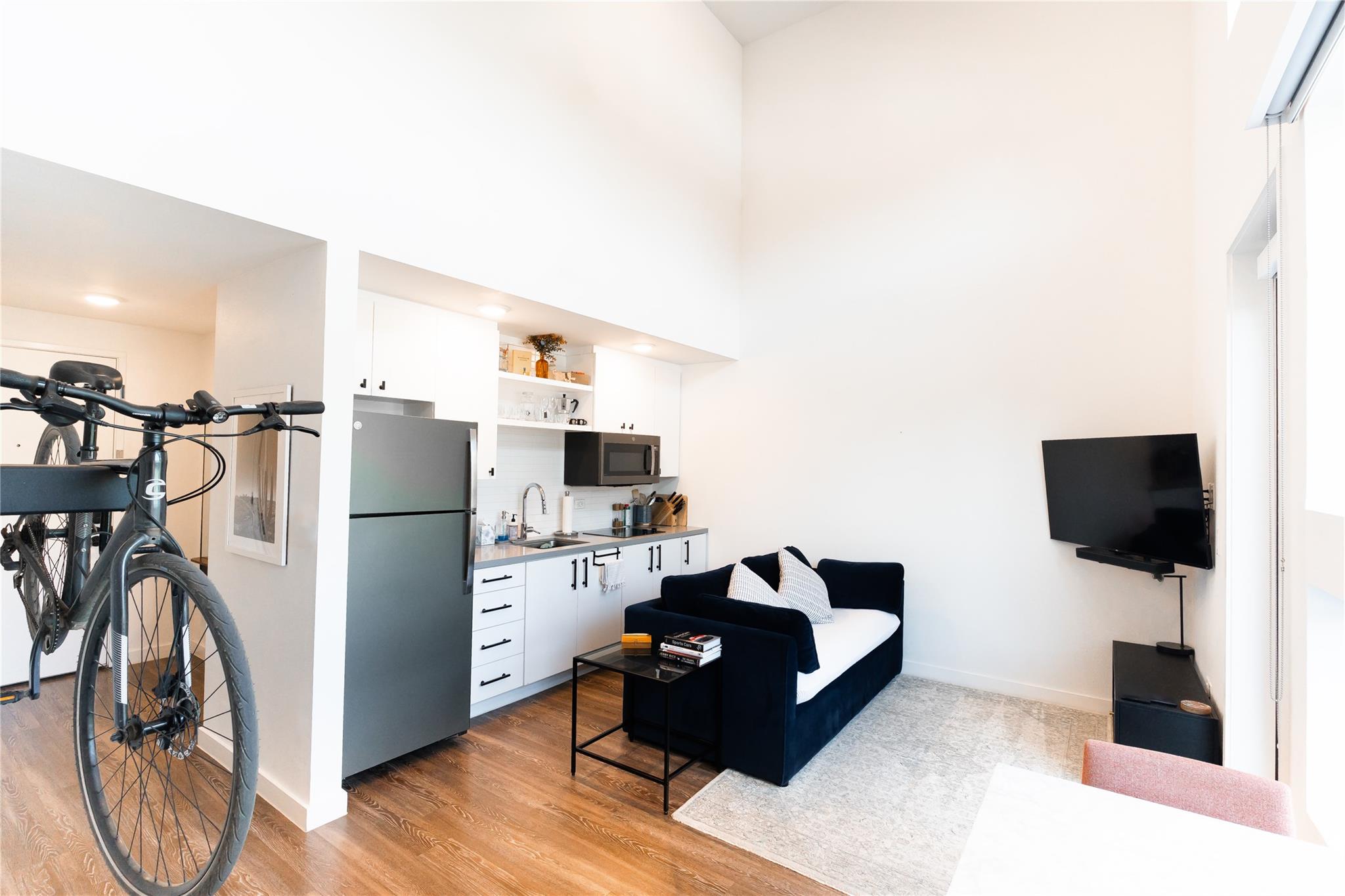 49 Navasota ST #209 — photo 5