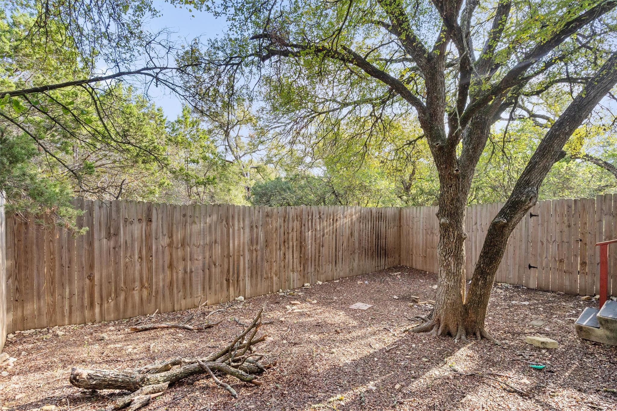 743 Oak MDWS — photo 5