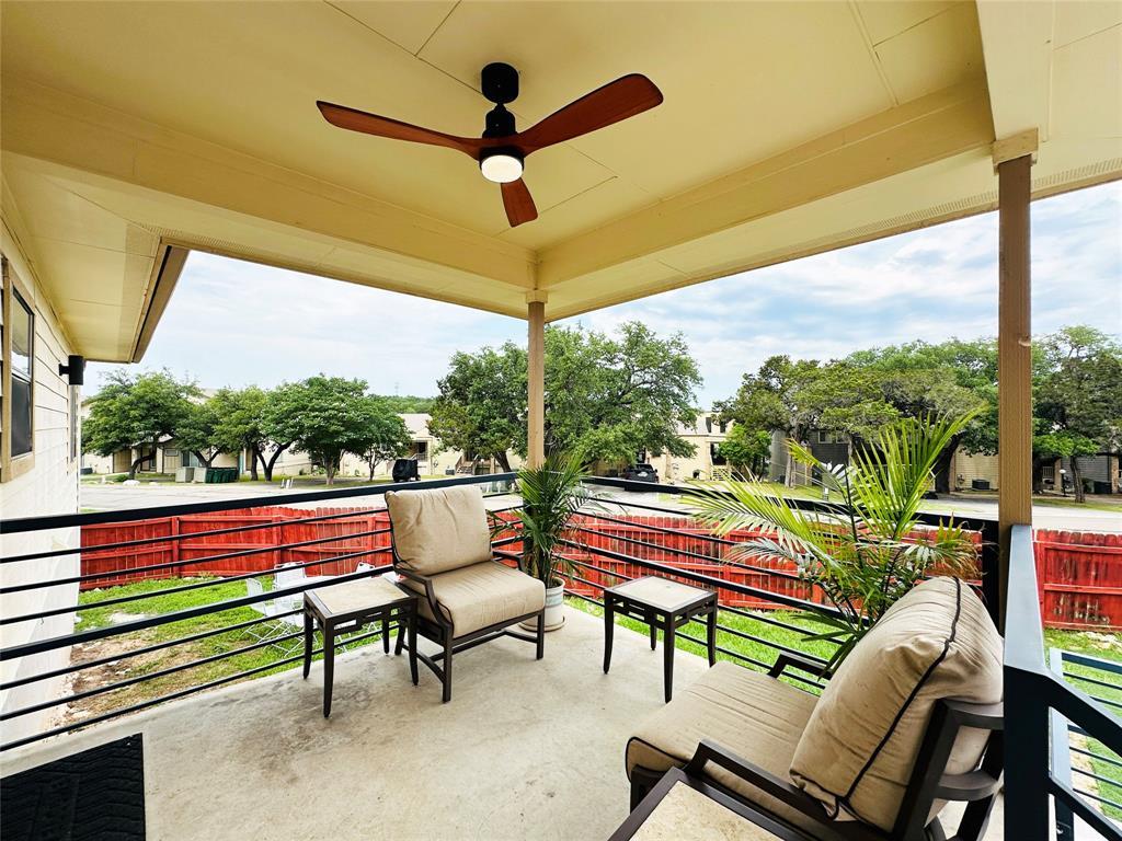 18401 Lakeland DR — photo 4