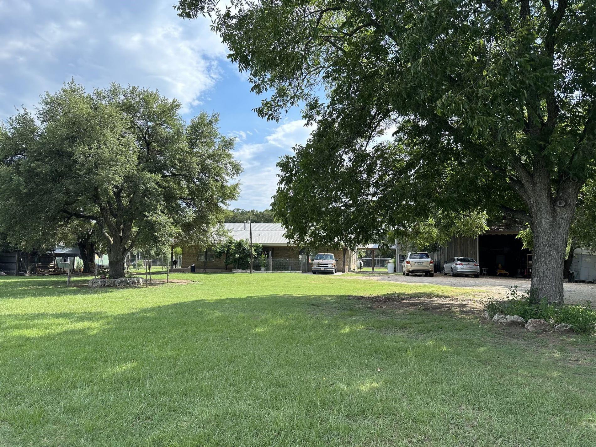 5571 FM 535 — photo 4