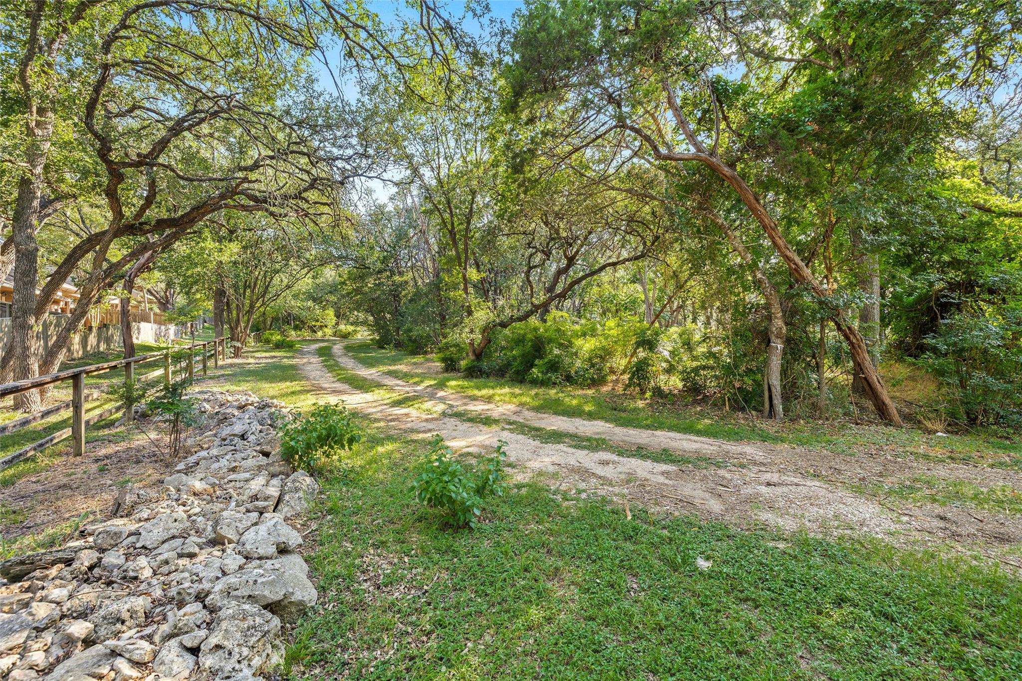 4101 Spicewood Springs RD — photo 4