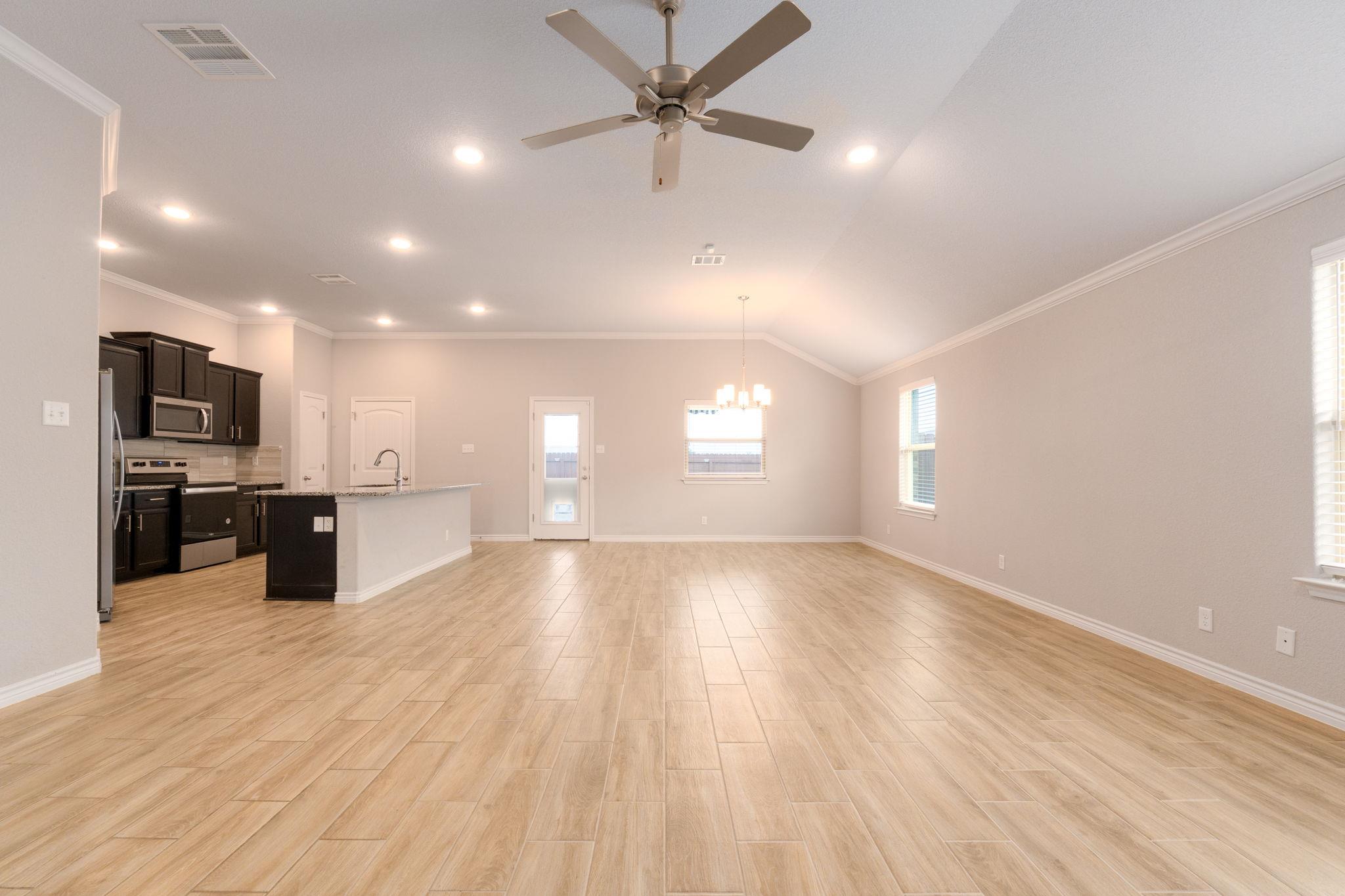 2611 Settlers Oak DR — photo 5