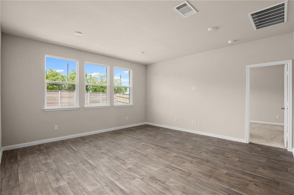 150 Jayden DR — photo 4