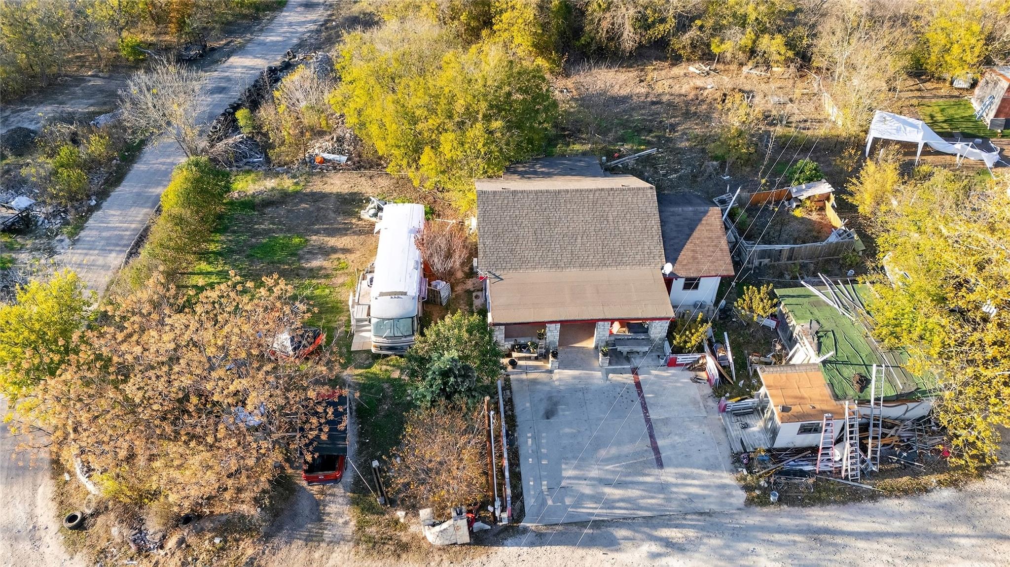 910 Petras WAY — photo 4