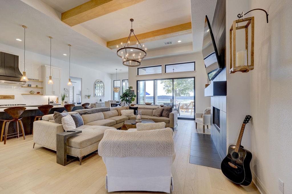 5104 Canyon Oaks DR — photo 5