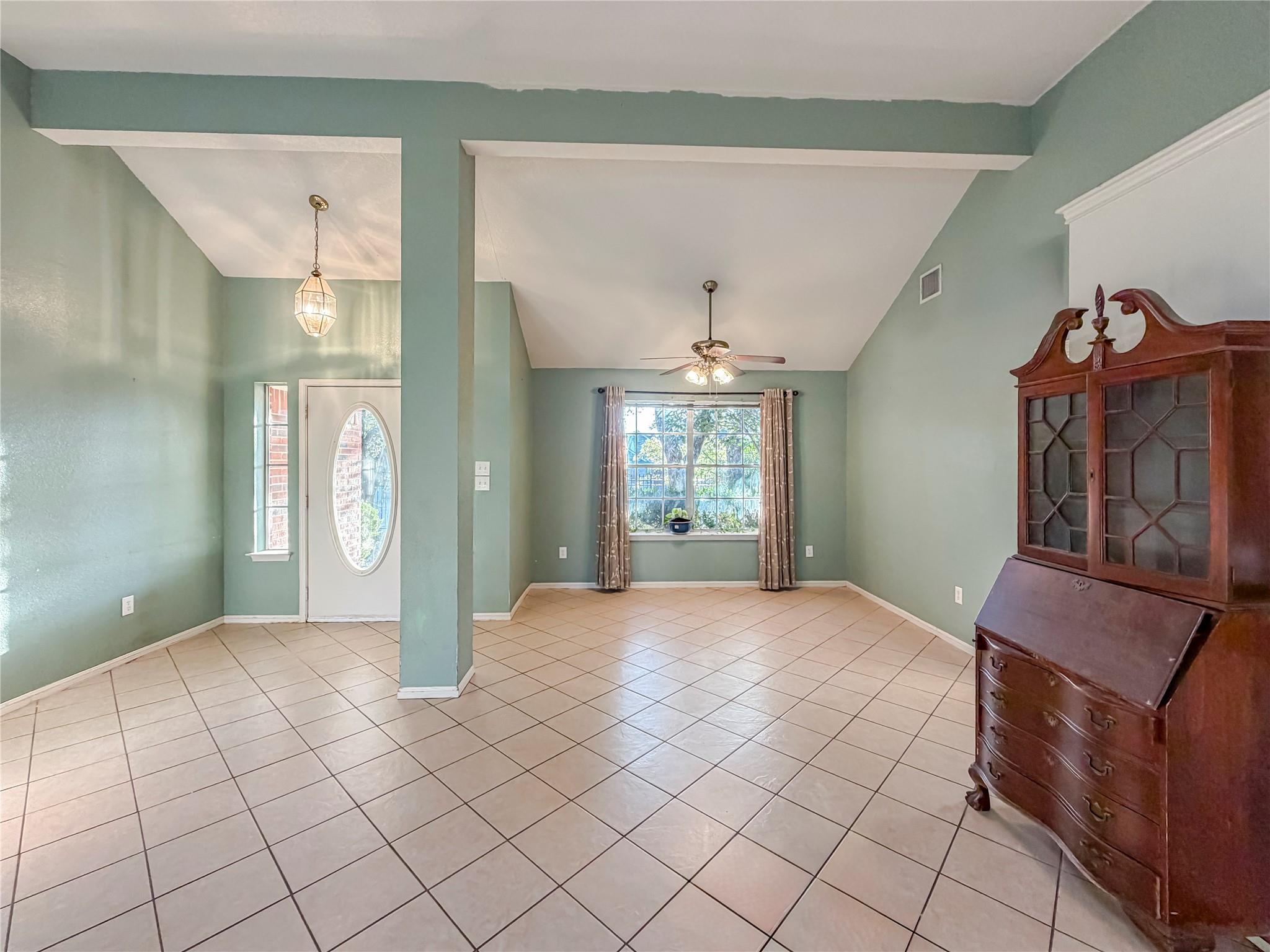 2741 Connie DR — photo 5
