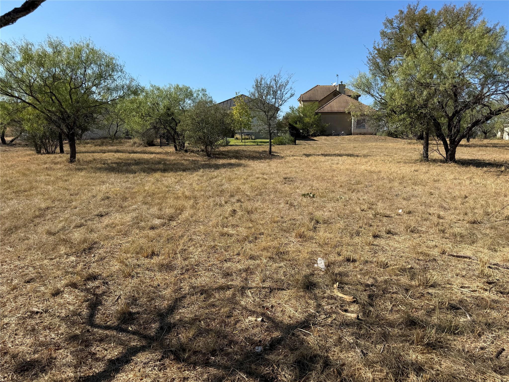 2324 Fault Line DR — photo 5