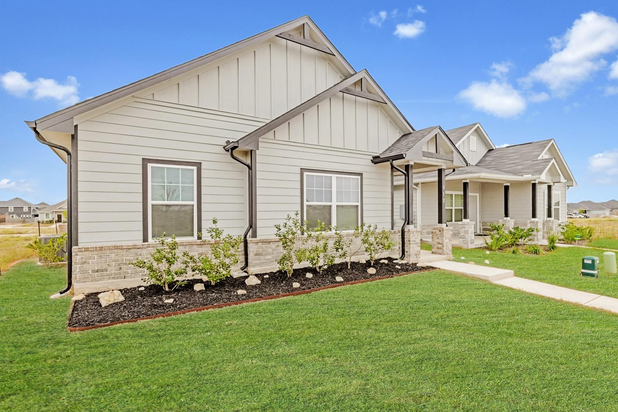 512 Timber Brook DR — photo 4