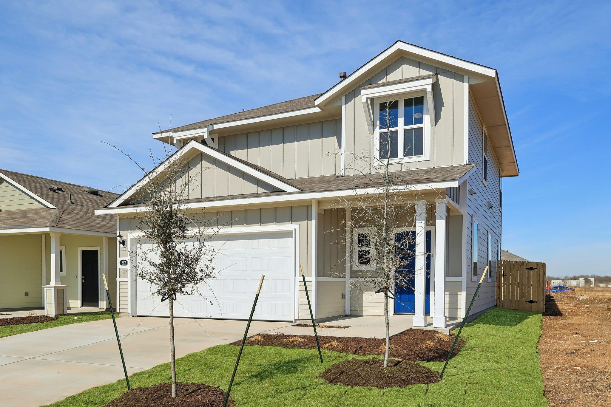 312 Jade ST — photo 3